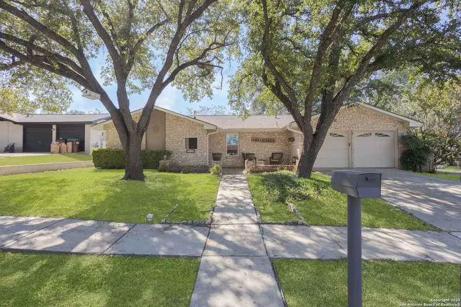 6114 Forest Wood, San Antonio, TX 78240