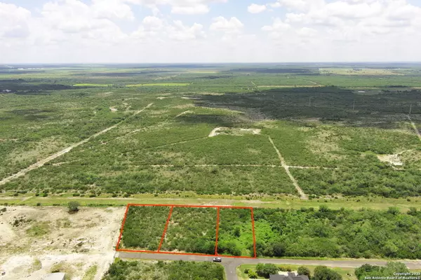 Three Rivers, TX 78071,000 Deer Run Trace