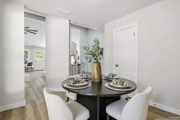 San Antonio, TX 78240,7715 Nimrod