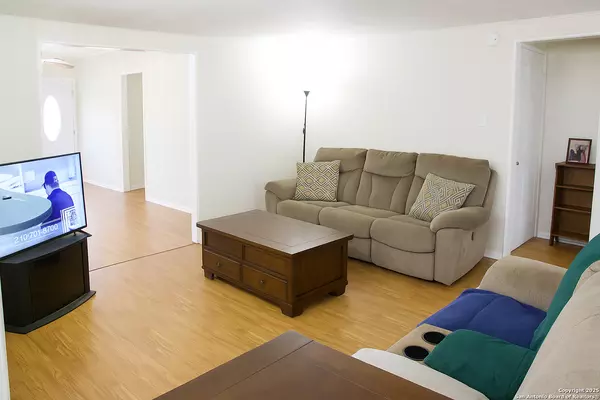 San Antonio, TX 78201,1266 W Elsmere Pl