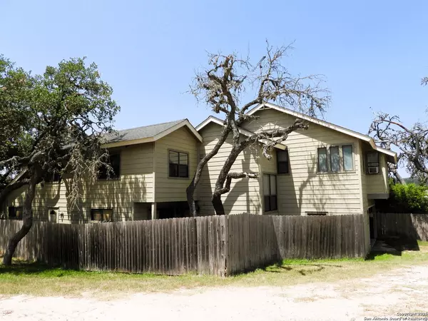 Lakehills, TX 78063,3078 Goat Hill