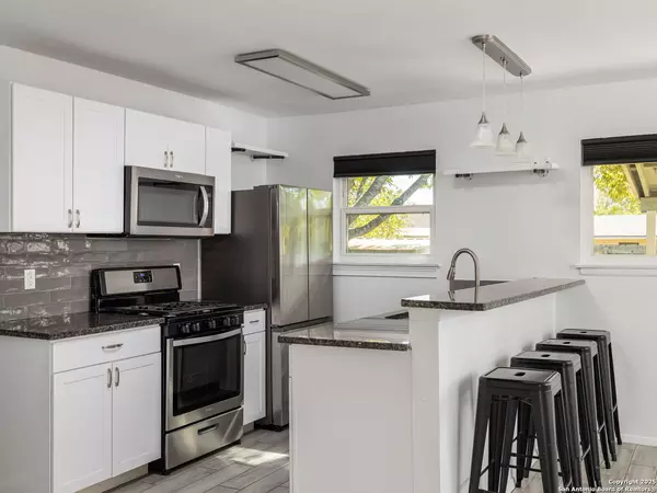 Converse, TX 78109,422 Bridgit