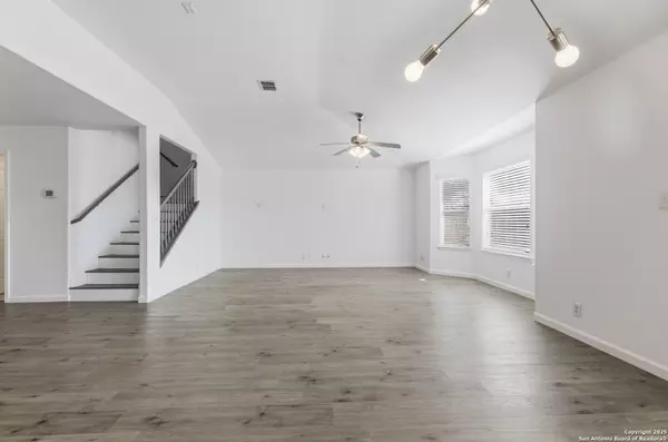 Cibolo, TX 78108,105 Lookout View