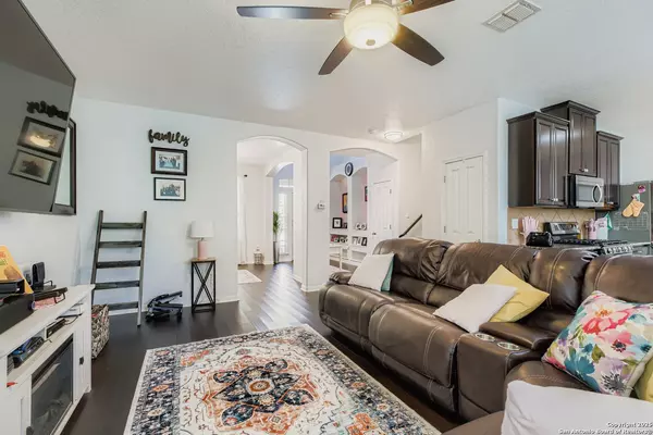 San Antonio, TX 78245,806 Horn Run