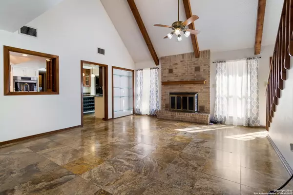 Fair Oaks Ranch, TX 78015,29342 seabiscuit