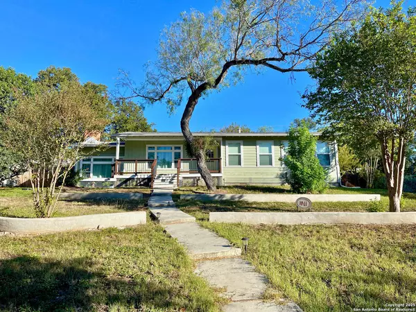 Terrell Hills, TX 78209,1041 Ivy Lane