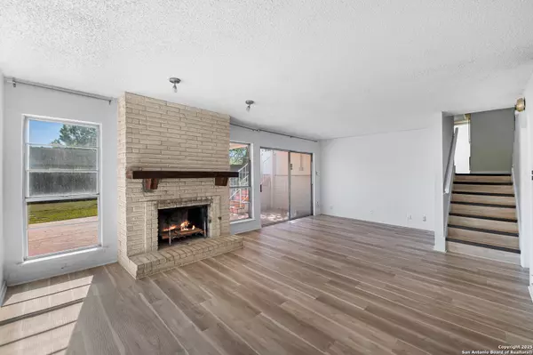 San Antonio, TX 78249,6102 Woodmoor