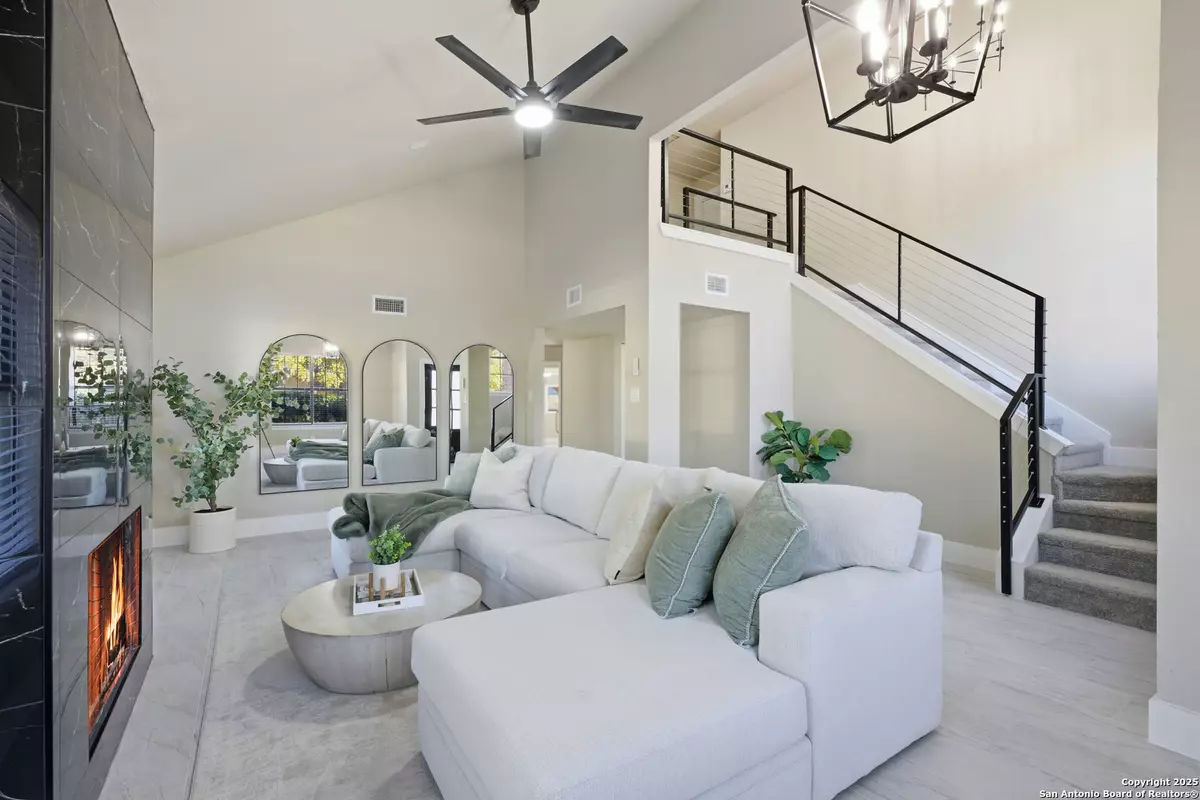 San Antonio, TX 78250,8402 Timber Belt