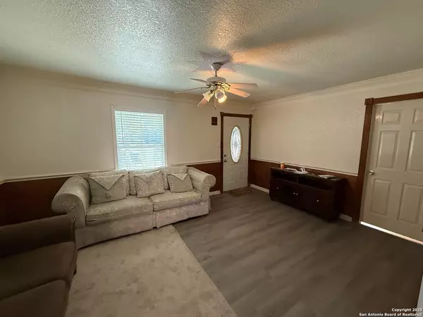 San Antonio, TX 78237,359 N San Horacio