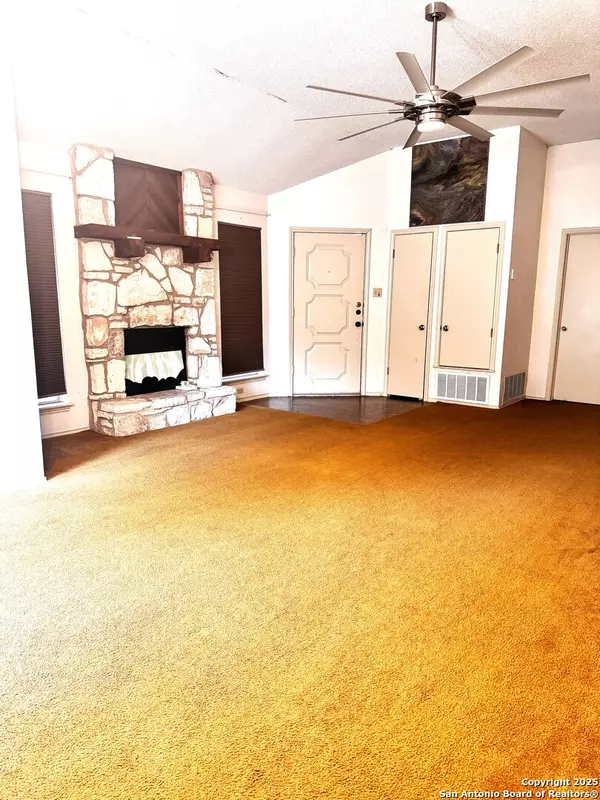 San Antonio, TX 78245,11434 Blue Mesa Dr