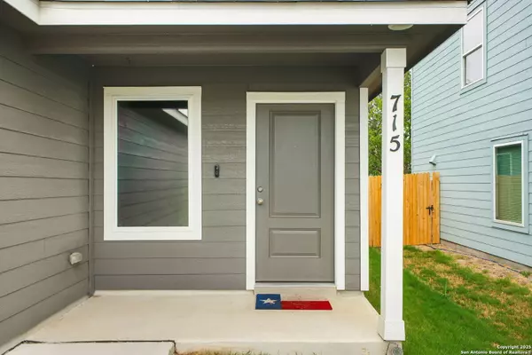 San Antonio, TX 78227,715 Wildcatters