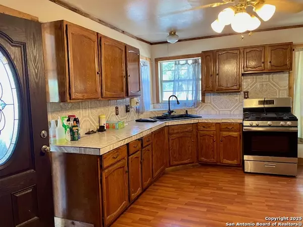 San Antonio, TX 78223,240 Sligo