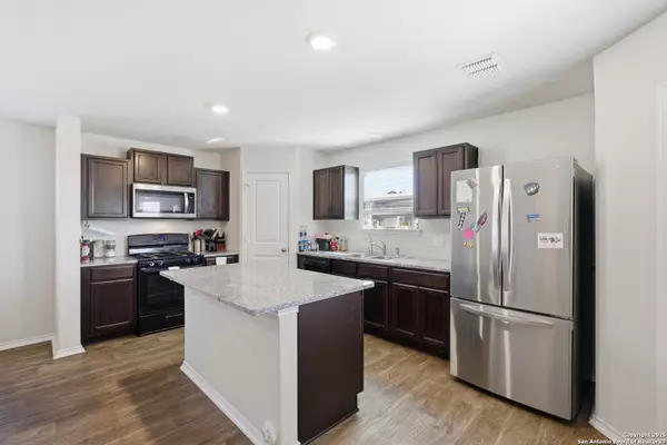 San Antonio, TX 78252,6442 Dynamic Sound