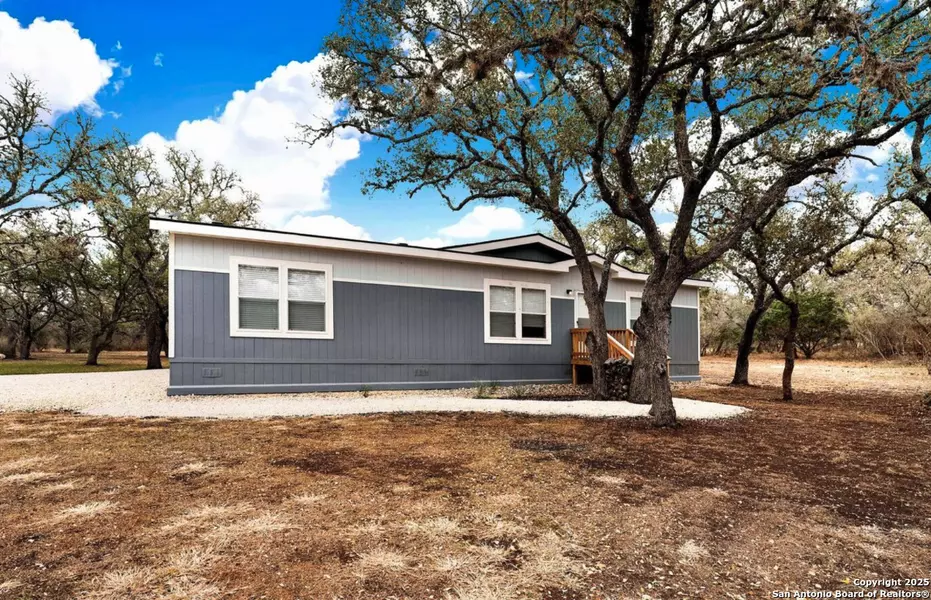215859 Lh 37, Pleasanton, TX 78064