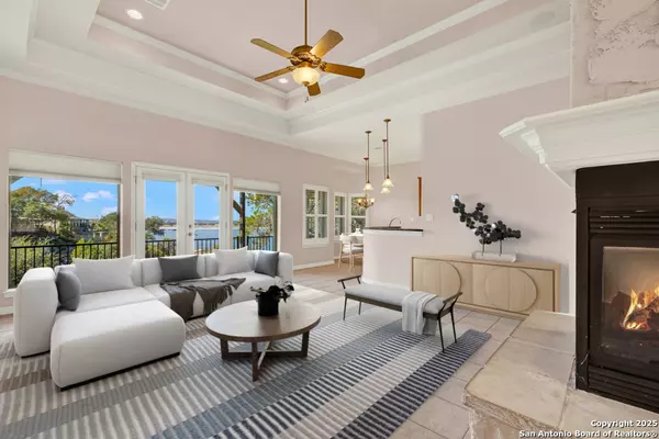 Canyon Lake, TX 78133,1925 Glenn