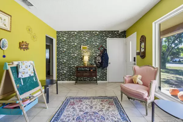 Leon Valley, TX 78238,6711 Yellow Rose St