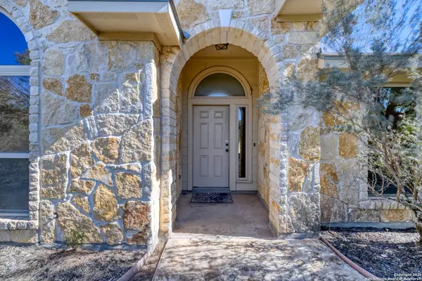 Uvalde, TX 78801,1876 County Road 400