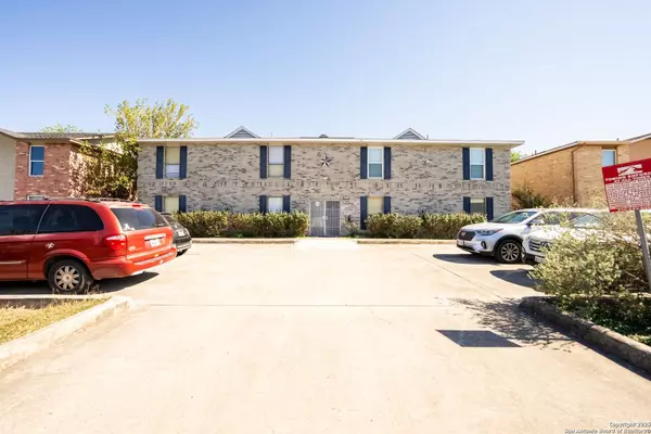 7568 Windsor Oaks, San Antonio, TX 78239