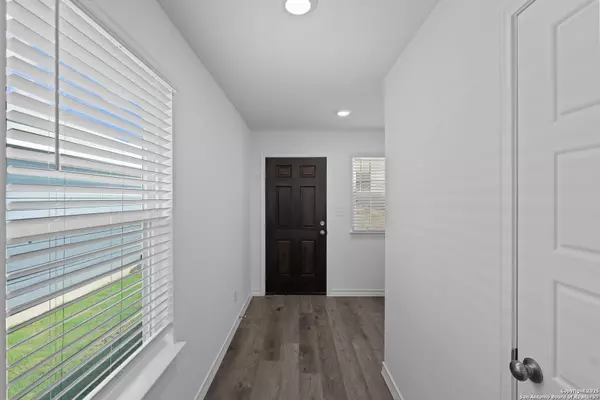 San Antonio, TX 78252,8250 Hamrick Circle