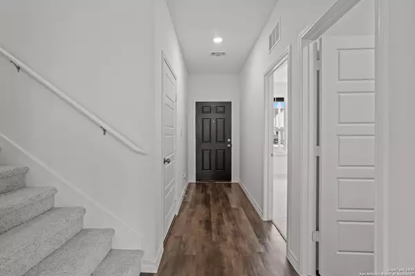 San Antonio, TX 78254,12012 Mutton Busting Drive