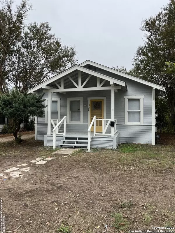 212 Barrett, San Antonio, TX 78214