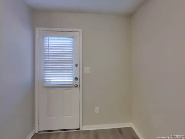 San Antonio, TX 78252,5406 Chase