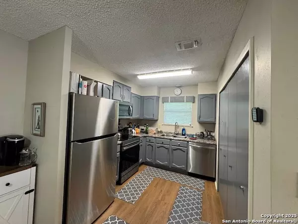 San Antonio, TX 78232,14410 castlebury