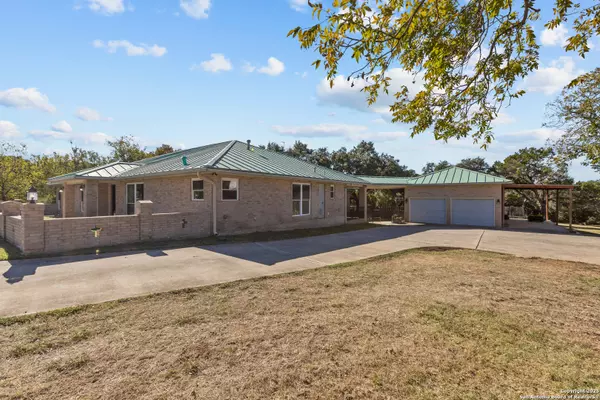 Garden Ridge, TX 78266,21479 fairview