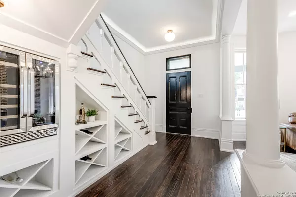 San Antonio, TX 78210,1231 Alamo