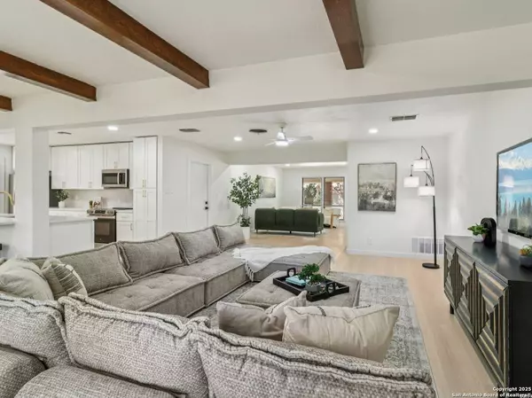 San Antonio, TX 78230,3226 Colony