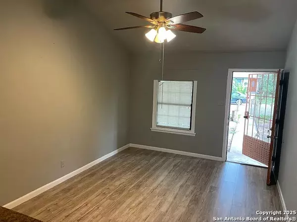 San Antonio, TX 78249,6605 Spring Lark