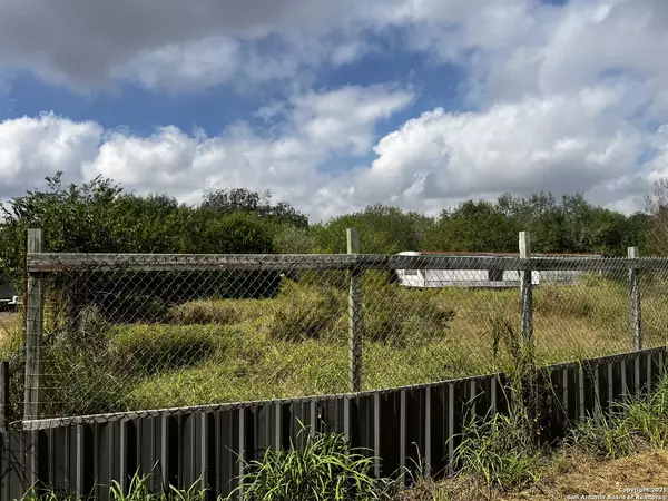 Adkins, TX 78101,1419 Kayroe