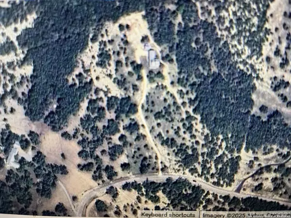 Kendalia, TX 78027,218 ranch circle