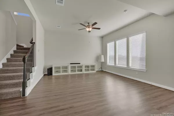 San Antonio, TX 78247,15418 Ivory