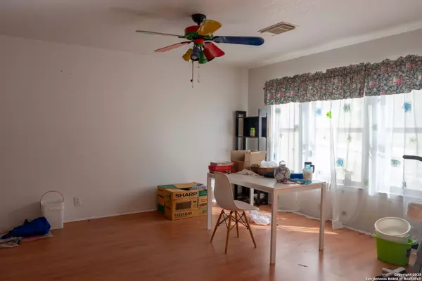 San Antonio, TX 78240,11 Viaduct Post