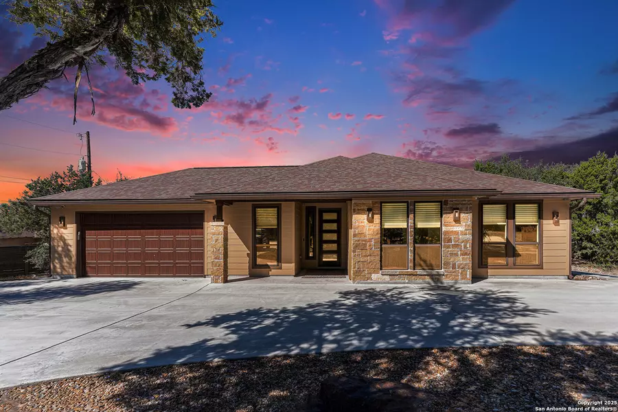 1171 Heritage, Canyon Lake, TX 78133