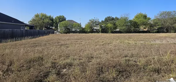 Converse, TX 78109,807 Toepperwein