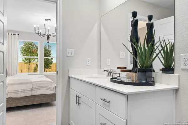 San Antonio, TX 78252,8254 Hamrick Circle