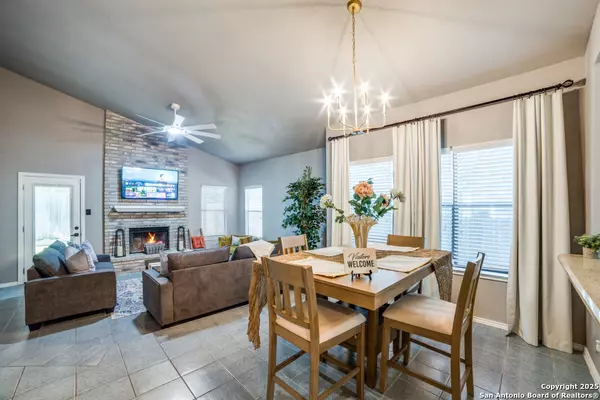 13934 Blenhein Ridge, San Antonio, TX 78231