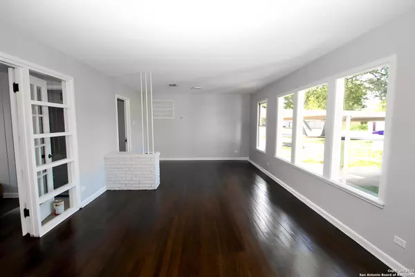 Schertz, TX 78154,516 Aviation