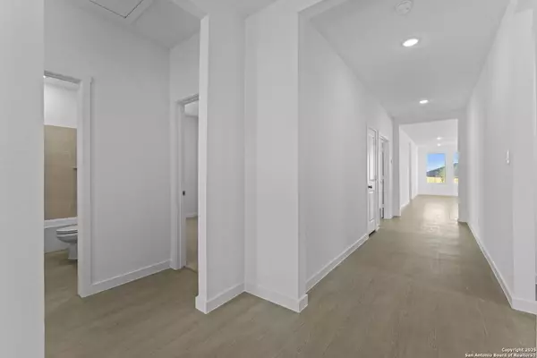 New Braunfels, TX 78132,1240 Fox Wing Way