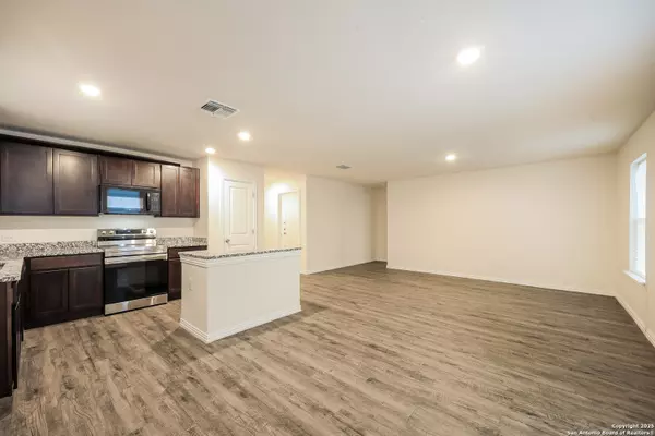 San Antonio, TX 78220,574 Morningview