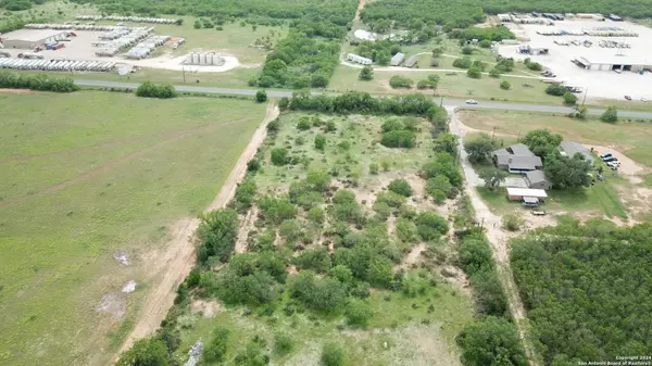 Pearsall, TX 78061,TBD FM 1582