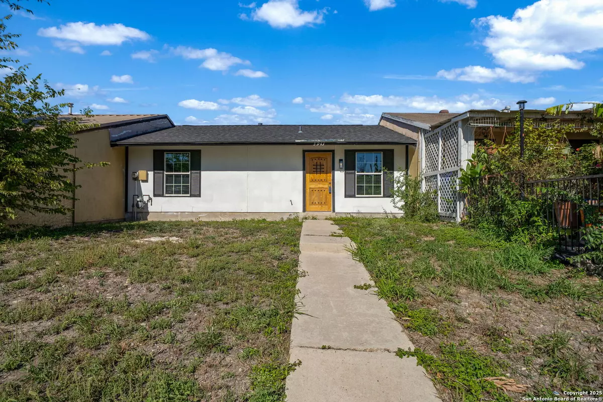 San Antonio, TX 78242,5943 FAIRBROOK