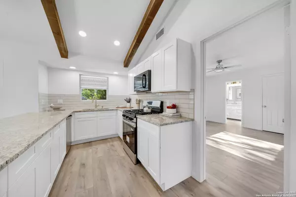 Leon Valley, TX 78240,6410 Stable Road