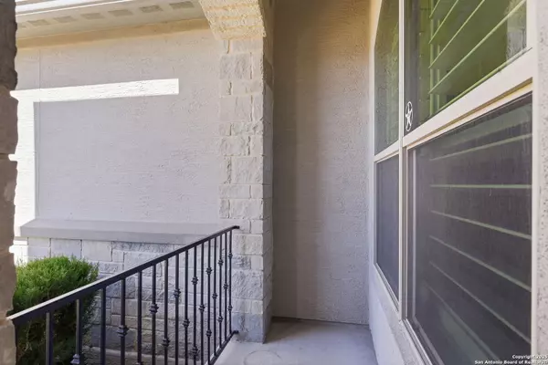 San Antonio, TX 78255,16018 Villa Basilica