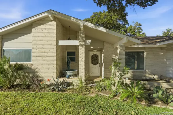 Kirby, TX 78219,3427 vinecrest