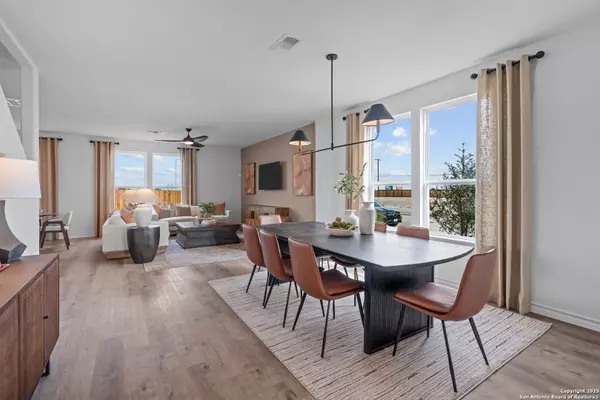 Converse, TX 78109,1355 VALLARTA CENTRO