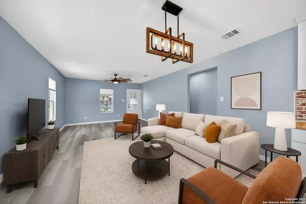 Hondo, TX 78861,1203 avenue j