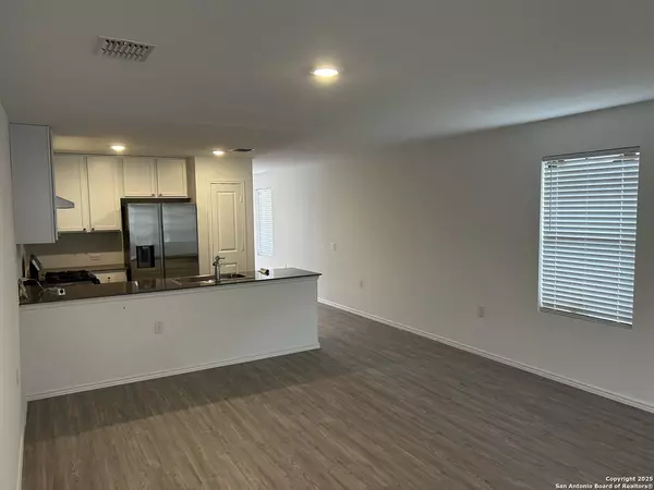 San Antonio, TX 78224,10022 Ana Heights